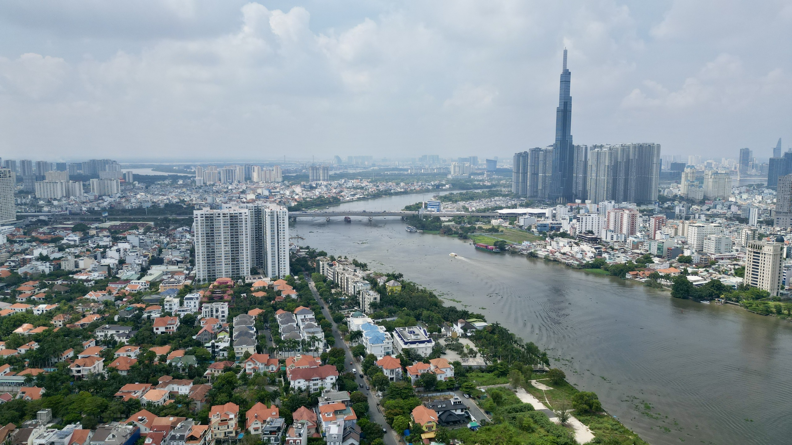 TP.HCM ban hành quy định mới về giá thu gom, vận chuyển, xử lý rác sinh hoạt